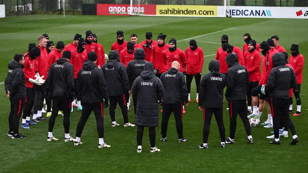 A Milli Takım, Kosova yolculuğu öncesi Riva’da son çalışmasını yaptı