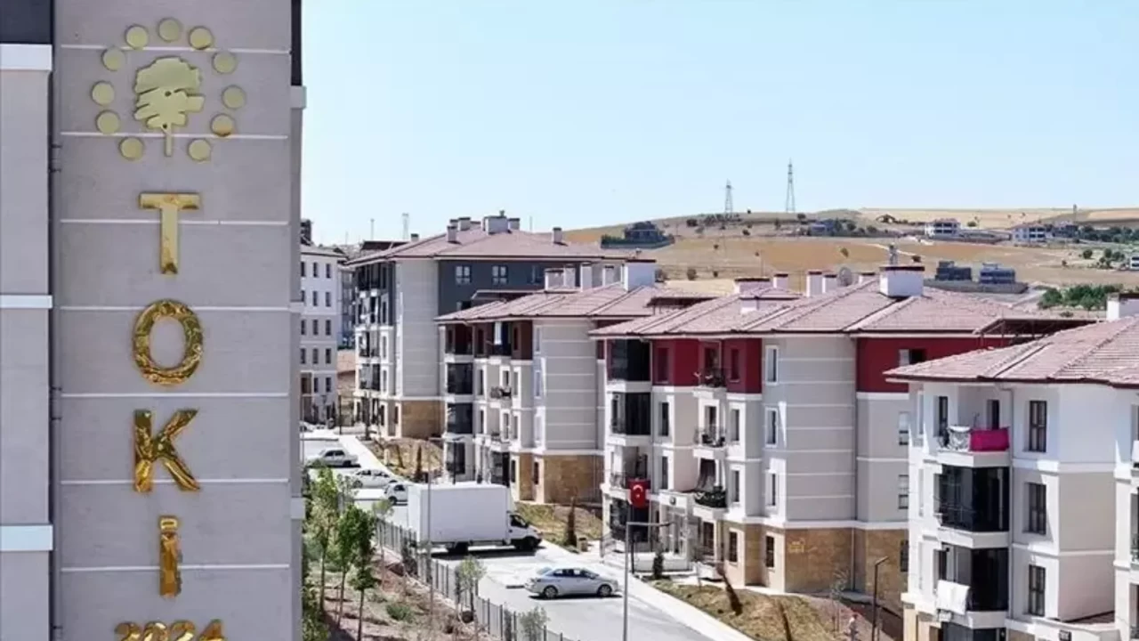 İstanbul TOKİ kura çekimi tarihi 2026: 100 bin konut için geri sayım