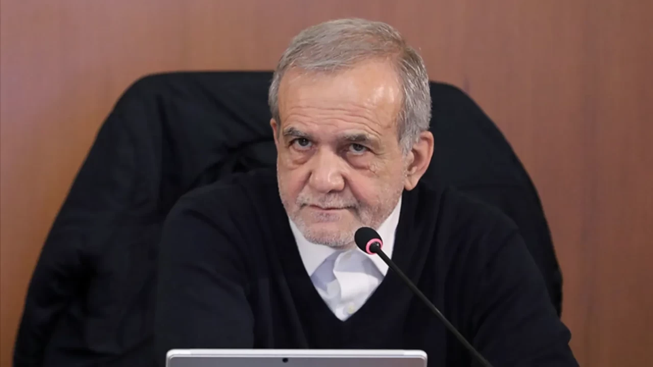 Tahran'dan Trump’ın 'Harita' çıkışına tepki! İran Cumhurbaşkanı Pezeşkiyan meydan okudu