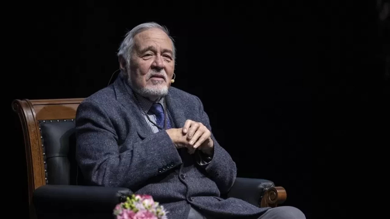 Duayen tarihçi İlber Ortaylı son yolculuğuna uğurlanacak! İlk tören Galatasaray Üniversitesi'nde