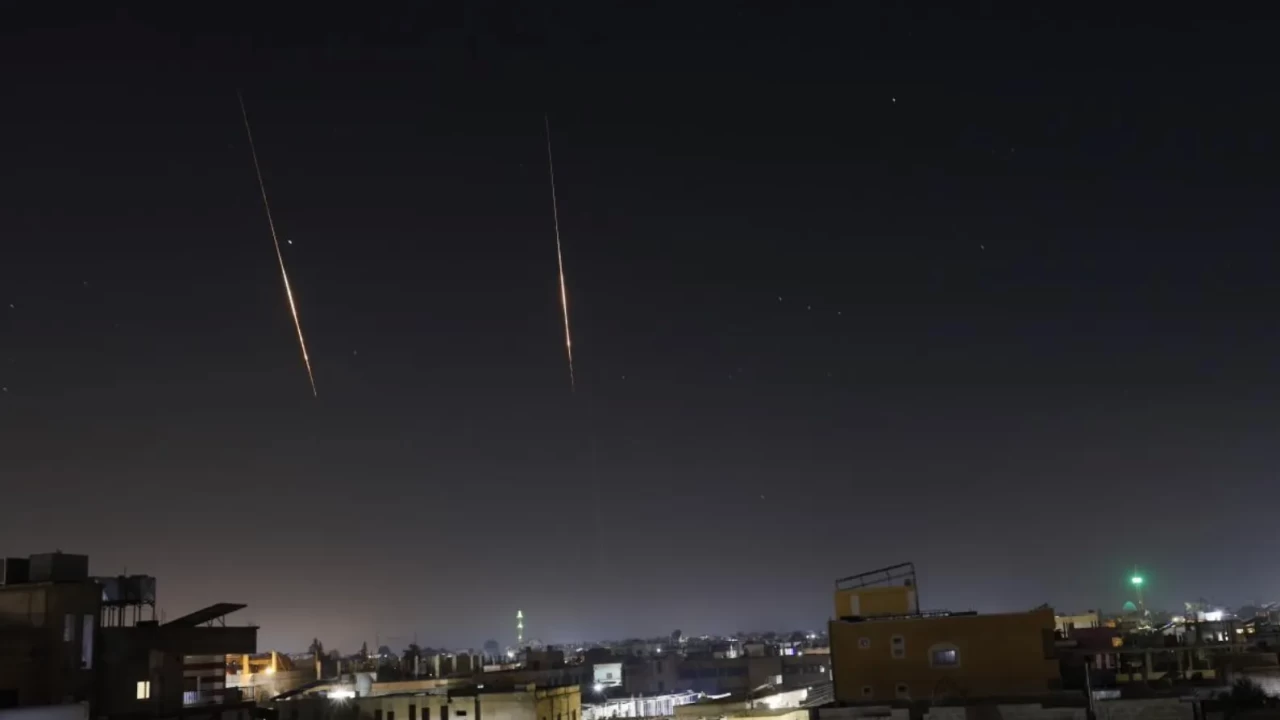 Hizbullah, İsrail’in bombardımanına nitelikli füzelerle yanıt verdi