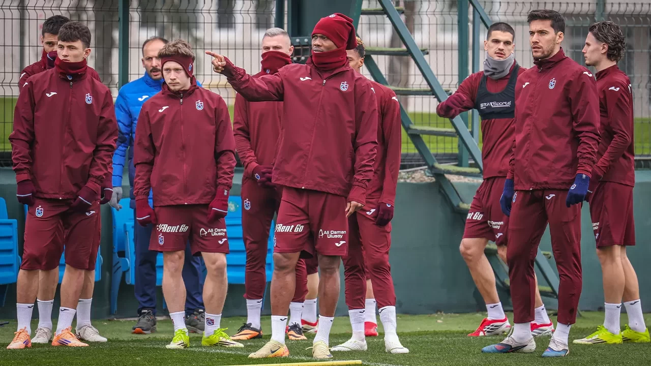 Trabzonspor, Süper Lig'deki Eyüpspor maçının hazırlıklarına ara vermeden başladı