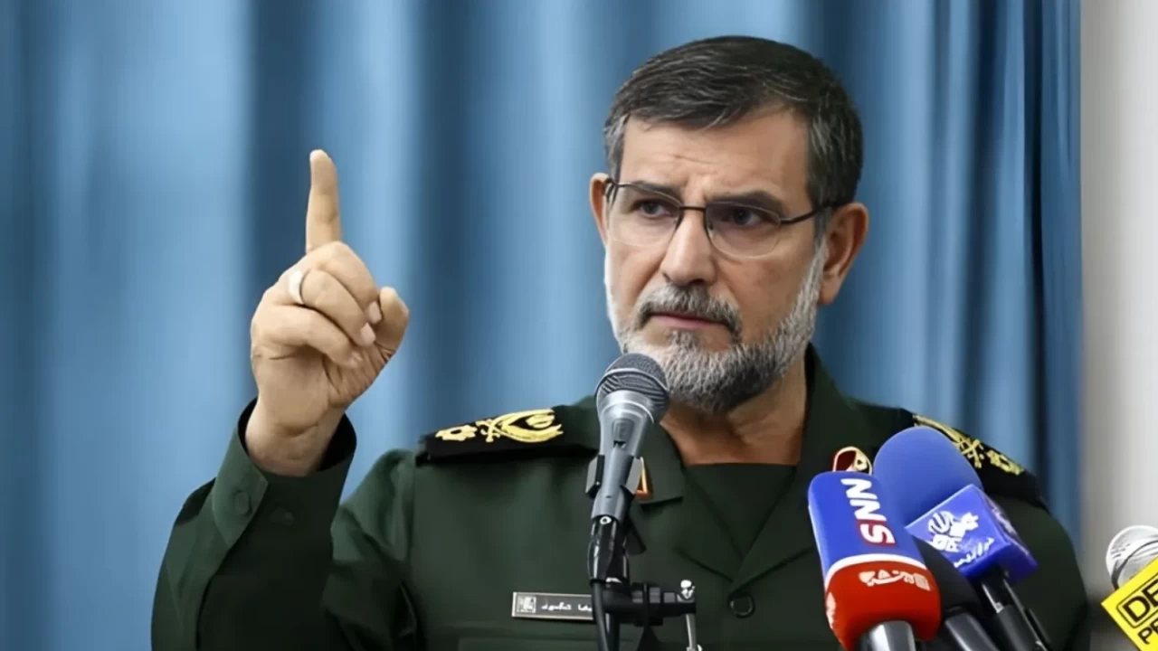 İran Devrim Muhafızları: BAE, Bahreyn ve Kuveyt'teki ABD üslerini vurduk