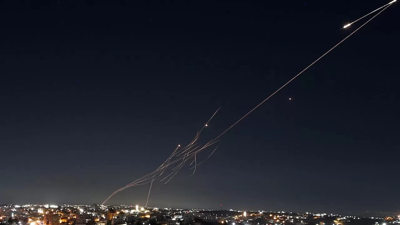 İran misillemesi nedeniyle İsrail Meclisinde oturuma ara verildi: Milletvekilleri sığınaklara gitti