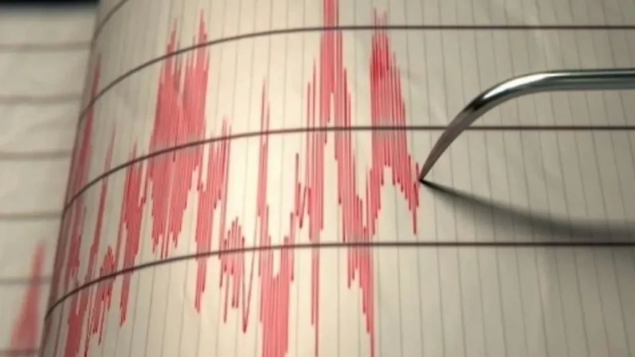 Erzurum Horasan'da art arda deprem