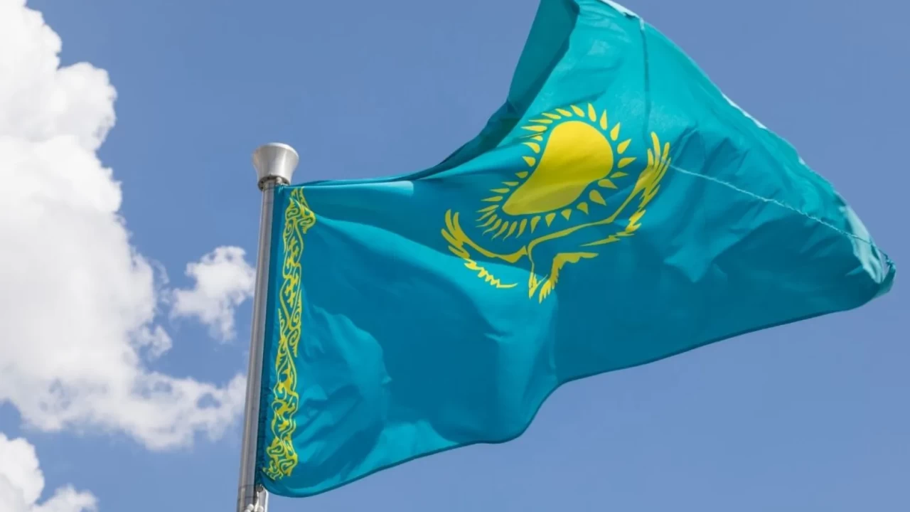 Kazakistan'da Yeni Anayasa Referandumu: 15 Mart Tarihi Dönüm Noktası!