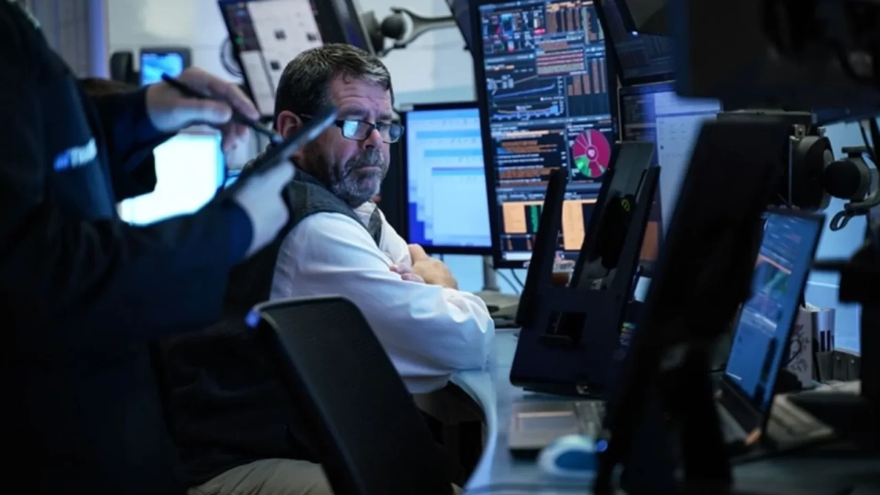 Küresel borsalarda 'savaşın 5. haftası' şoku: Petr…