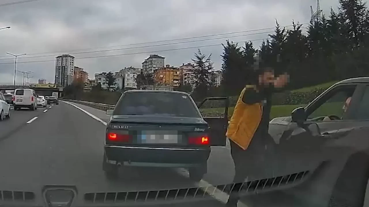 Ümraniye'de araçtan inip sürücüye saldırmıştı... Ceza yağdı!