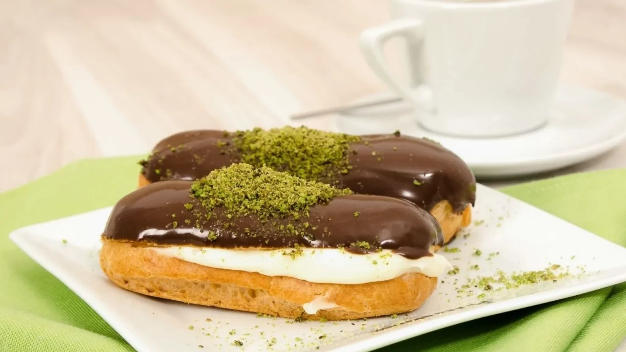 Ev Yapımı Ekler Tarifi | 24 Adet Büyük Boy Pastane Usulü Ekler