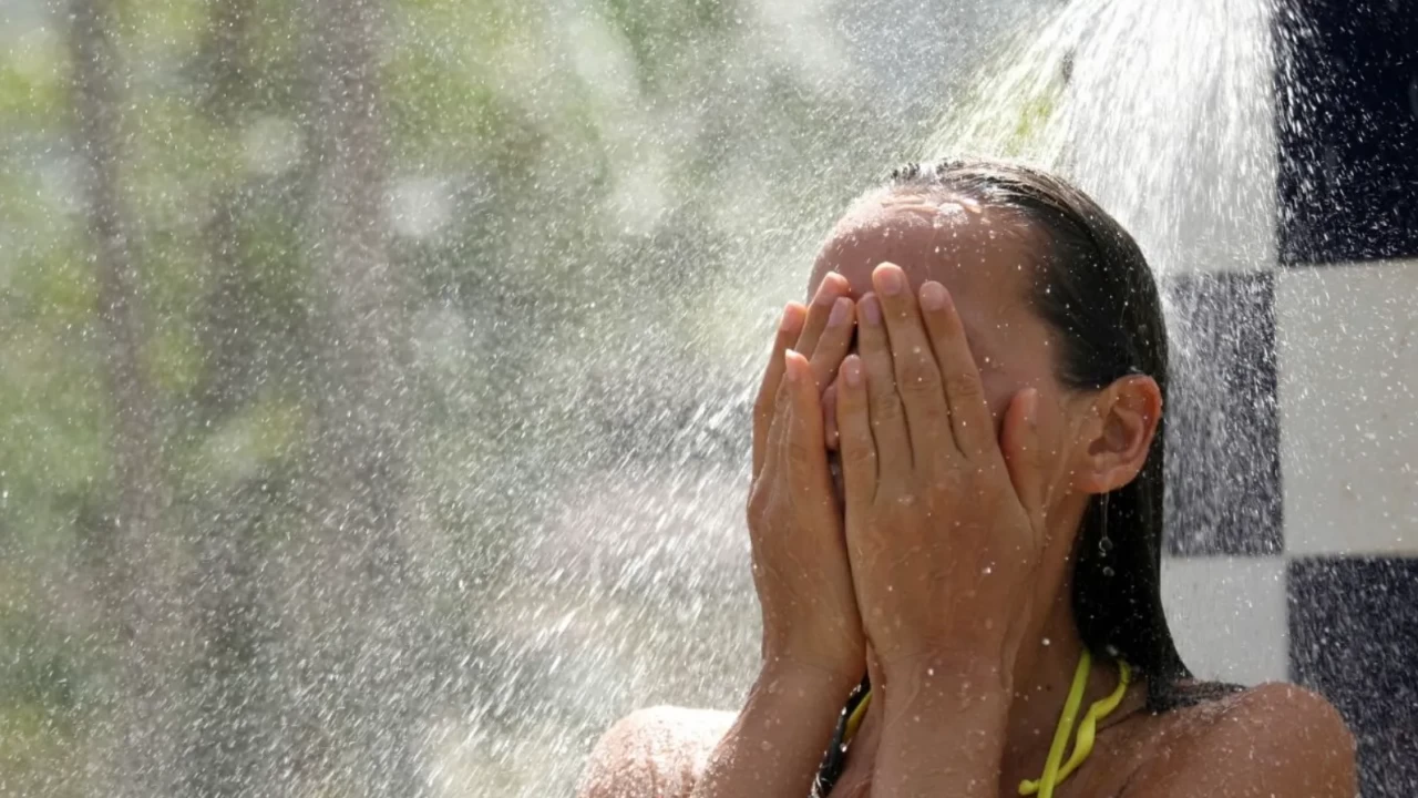 Vücudu Erken Yaşlandıran Duş Hatası! | Sabun Kullanımına Dikkat