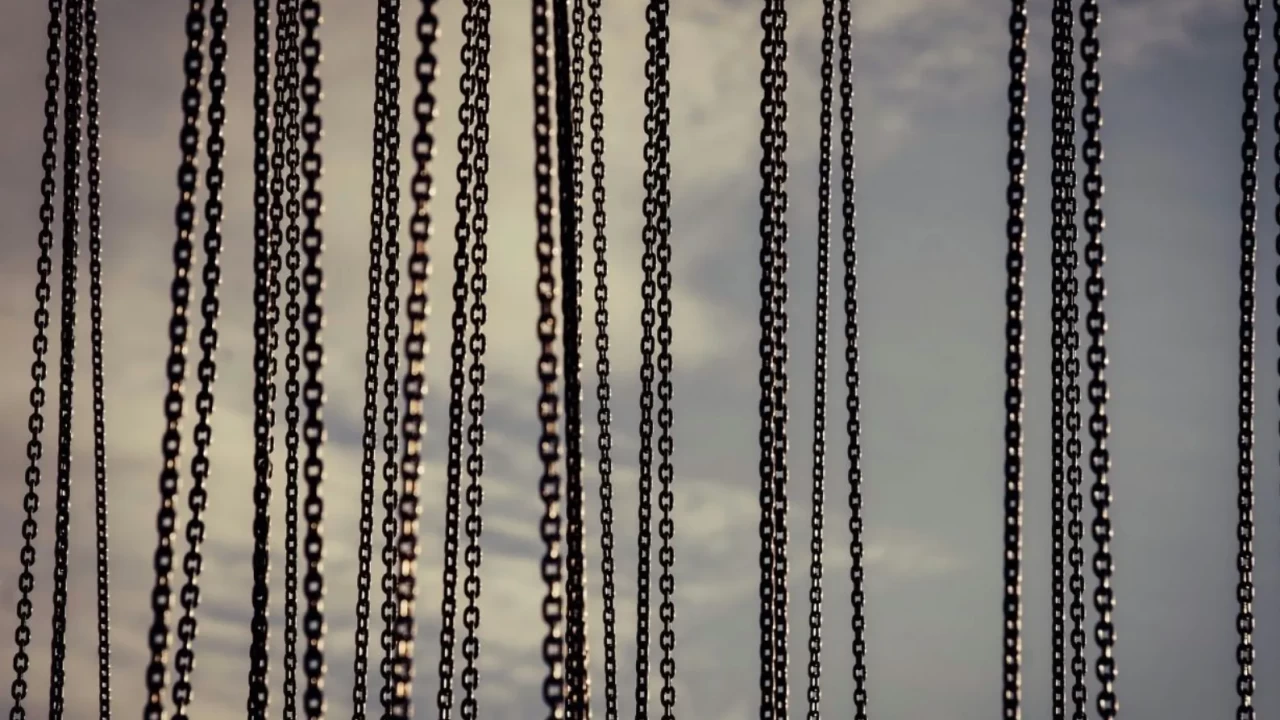 Bağımlılığın Nörobiyolojisi | Dopamin ve Haz Tuzağı Rehberi