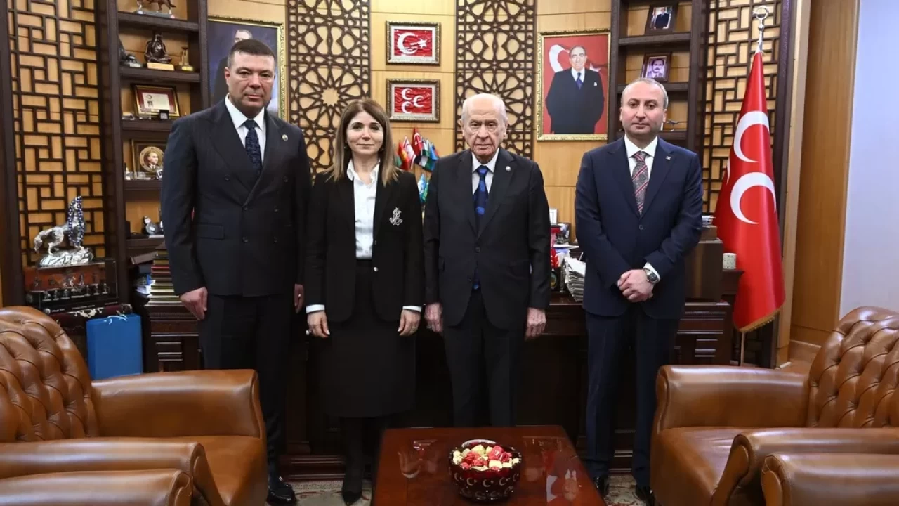 MHP Lideri Devlet Bahçeli bayramlaşma heyetini kabul etti