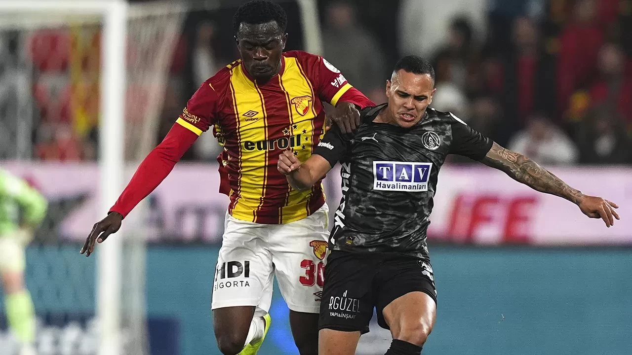 Süper Lig'de Göztepe, Alanyaspor karşısında uzatmada yıkıldı