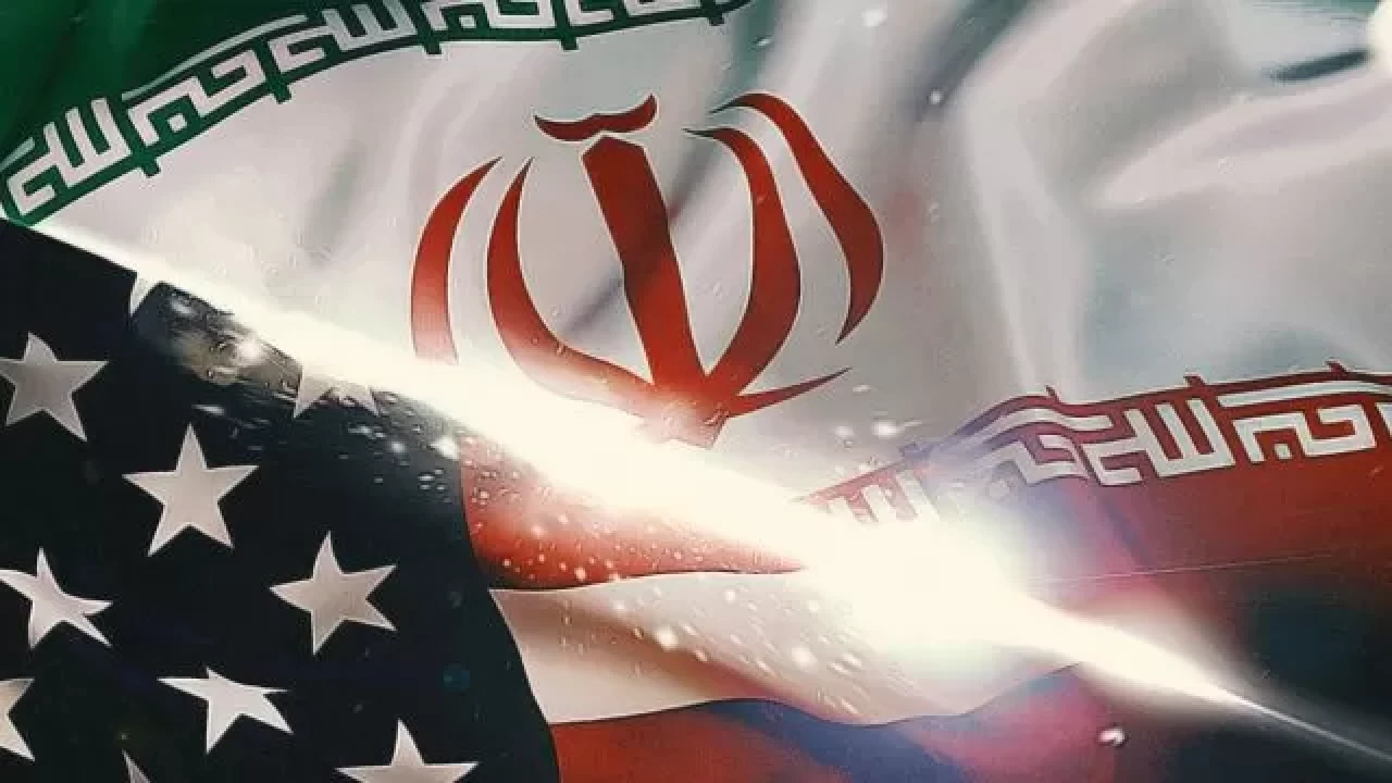 Devrim Muhafızları'ndan çarpıcı iddialar: Trump, savaştan kaçmak için diğer ülkelere sığındı!