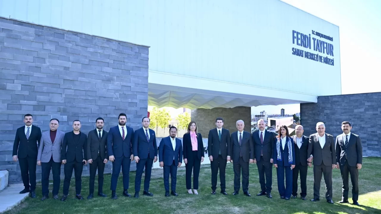 Ülkü Ocakları’ndan Ferdi Tayfur Müzesi ve Sanat Parkı’na ziyaret