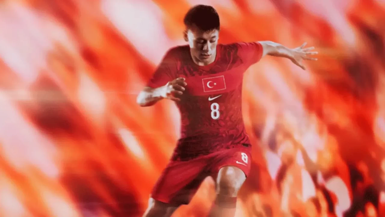 Milli Takım Yeni Formaları Tanıtıldı! Türkiye-Romanya Maçı Ne Zaman?