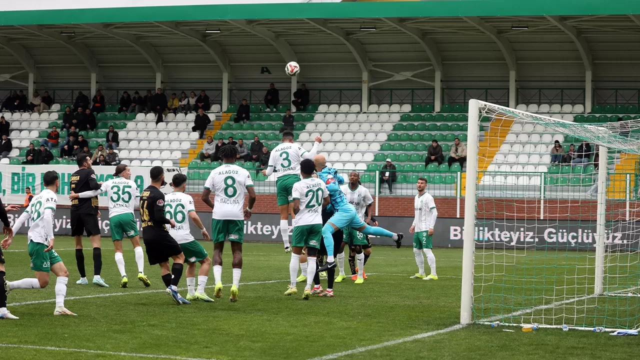 1. Lig'de Çorum FK dolu dizgin | Iğdır FK 0-2 Çorum FK maç sonucu