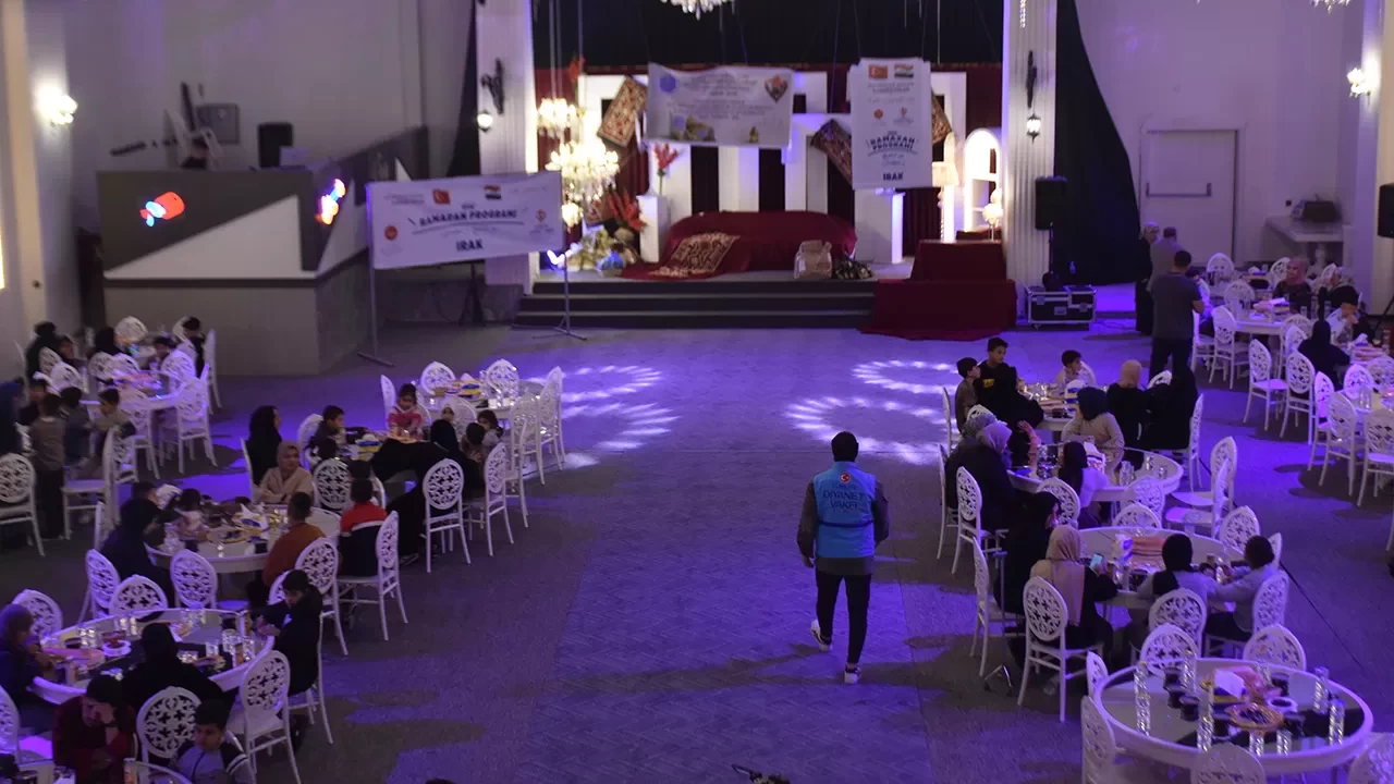 Türkiye Diyanet Vakfı, Kerkük'te yetim çocuklar ve ailelerine iftar verdi