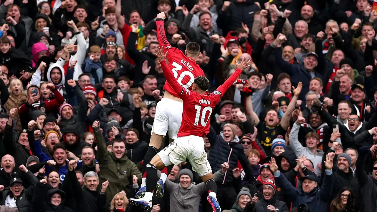 Premier Lig’de Manchester United sahasında kazandı: Bruno Fernandes tarihe geçti