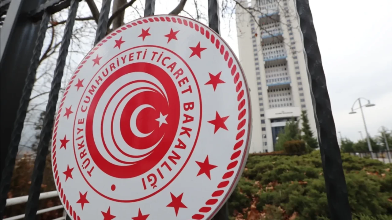 İstanbul'da Ramazan Denetimi: Etikete 4 Bin, Stokçuluğa 21 Milyon TL Ceza!