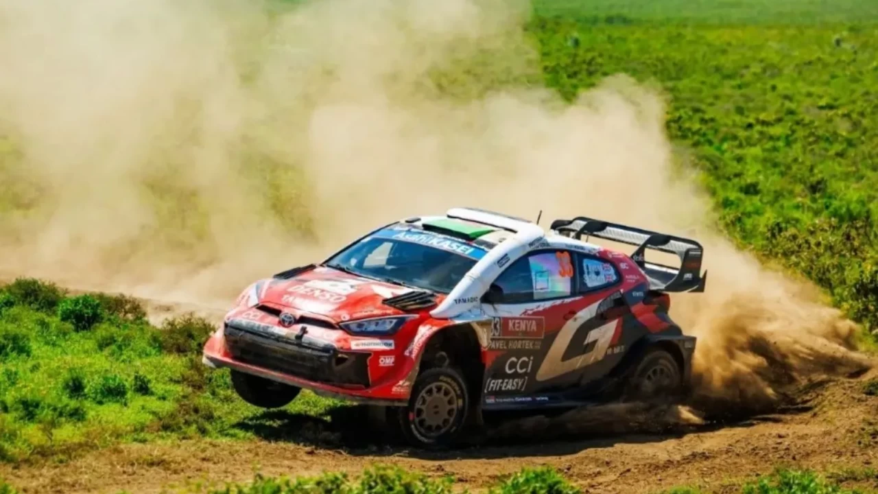 Toyota’dan tarihi zafer