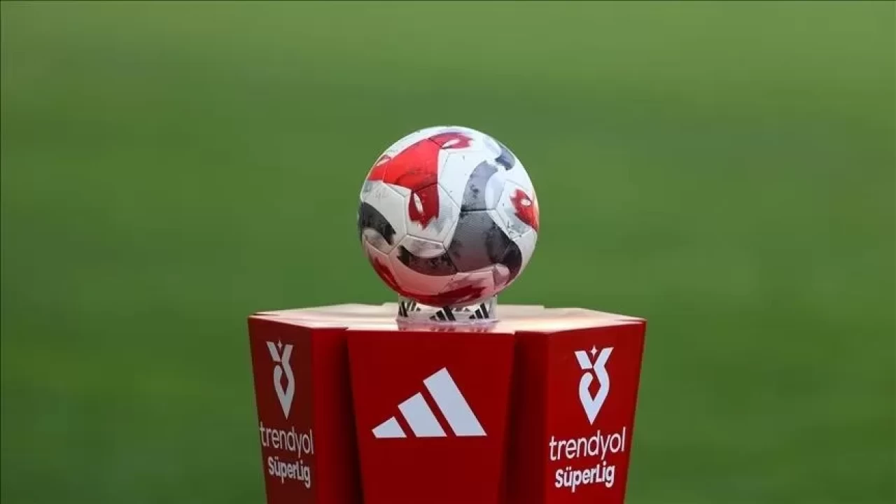 Süper Lig'de 26. haftada oynanacak maçların saatleri belli oldu