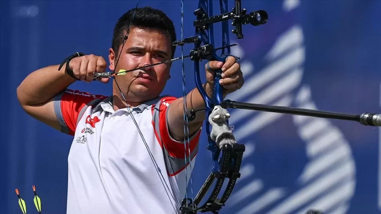 Milli okçu Emircan Haney dünya çapında zirvede! Yılın okçusu seçildi