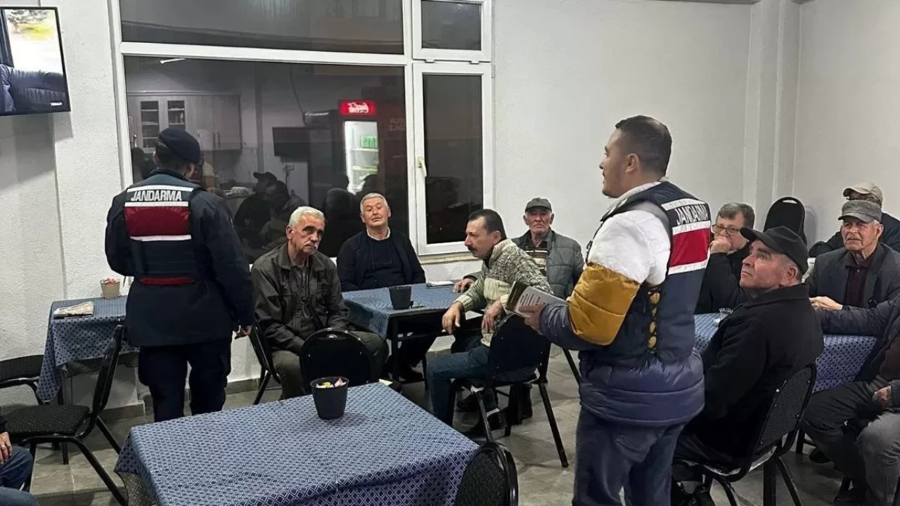 Jandarma ekipleri dolandırıcılığa karşı harekete geçti