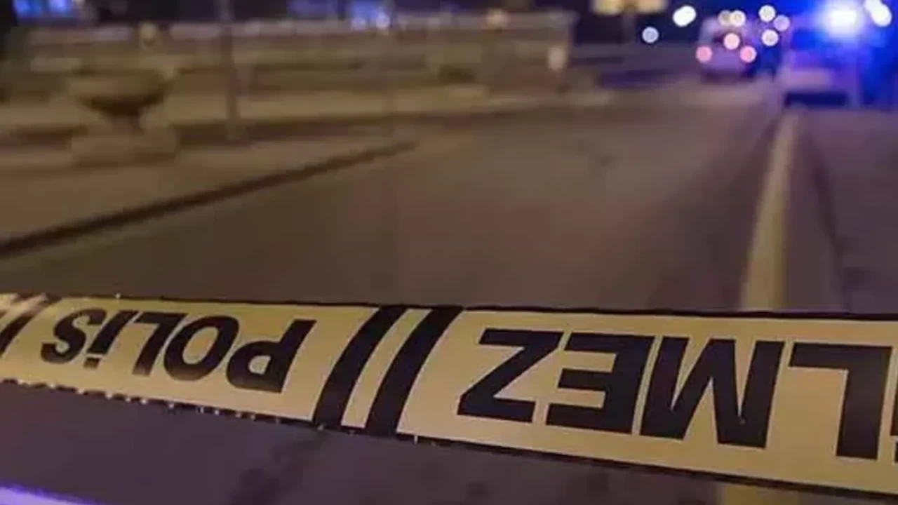 Valilikten son dakika açıklaması! Diyarbakır'da polis aracının geçişi sırasında EYP patladı