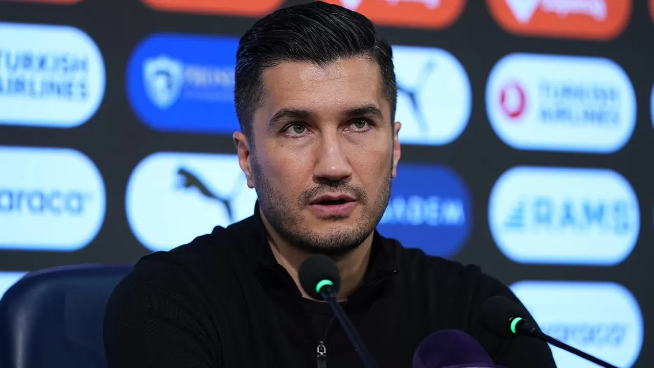 Başakşehir'de Nuri Şahin, Galatasaray mağlubiyetini değerlendirdi: “Kırmızı karttan sonra ayağa kalkamadık”