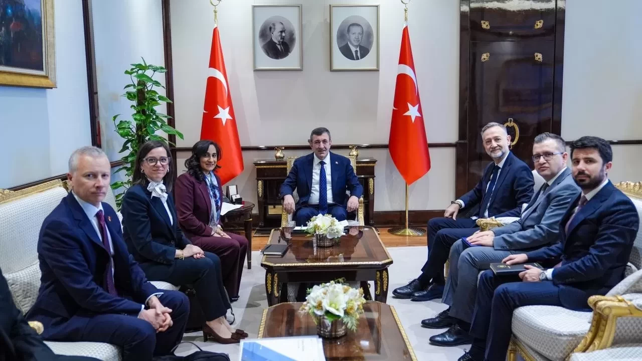 Ankara’da diplomasi trafiği: Cumhurbaşkanı Yardımcısı Cevdet Yılmaz, Kanadalı mevkidaşıyla görüştü