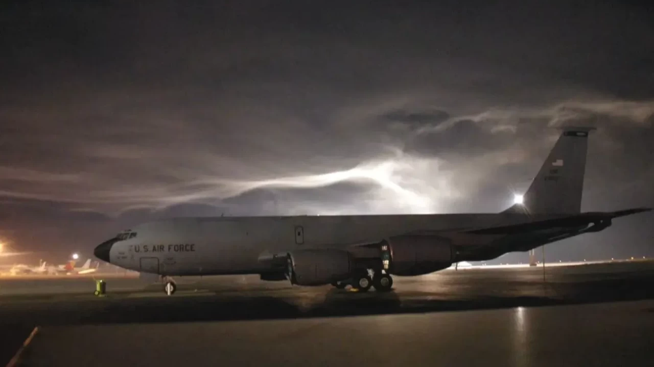 Irak'ta ABD Uçağı Düştü: Saldırı mı, Kaza mı? (13 Mart 2026)