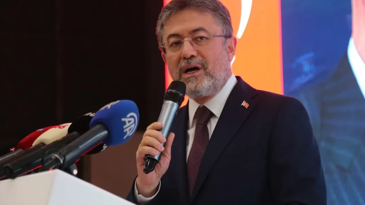 Bakan Yumaklı'dan bölgesel gerilime ilişkin net mesaj: “Bölgede huzur ve istikrar için tüm gücümüzle çalışıyoruz”