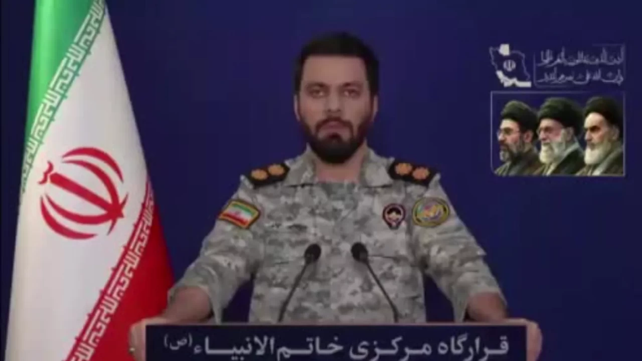 İran'dan  Gerçek Vaad 4  operasyonu: Bölgedeki ABD hava üsleri ateş çemberinde