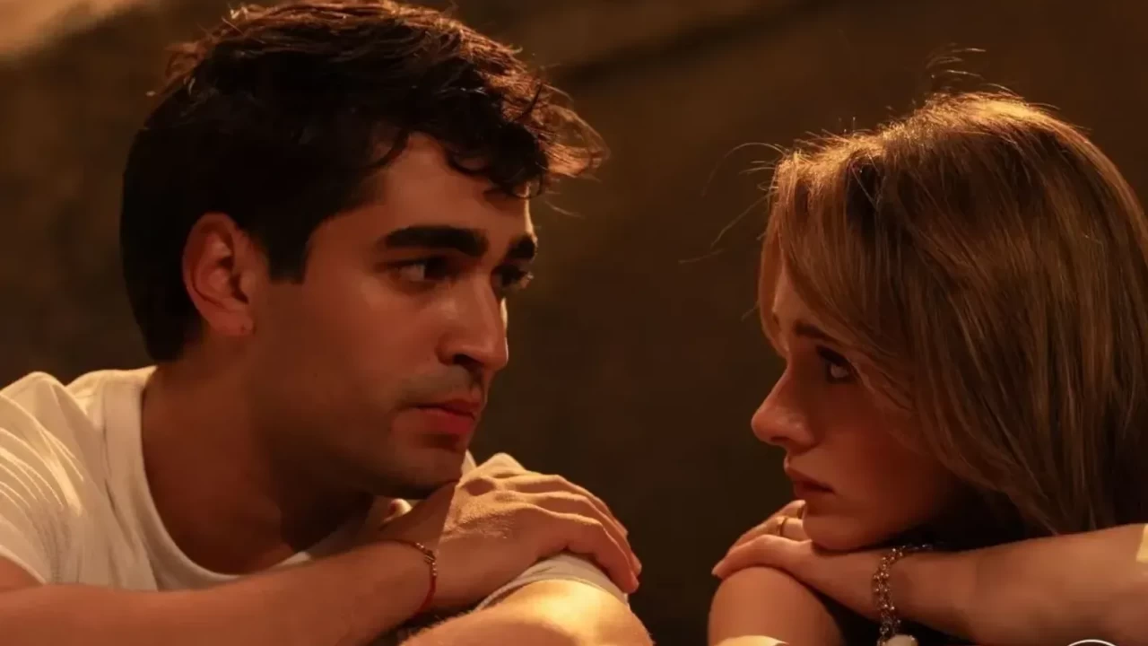 BİZE Bİ'ŞEY OLMAZ KONUSU NEDİR, OYUNCULARI KİMLER? Mert Ramazan Demir ve Miray Daner’in Disney+ dizisi hakkında tüm detaylar