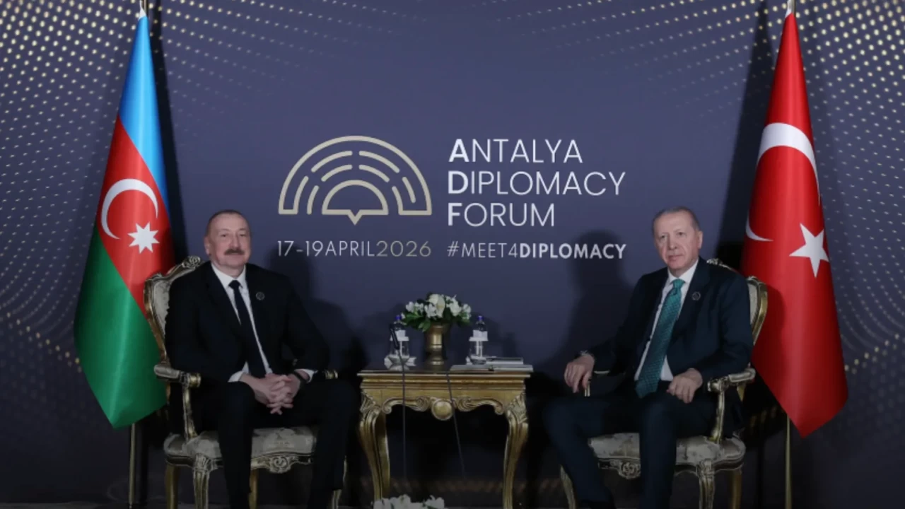 Cumhurbaşkanı Erdoğan’dan Aliyev ile kritik görüşme: Bölgesel barış için serinkanlı yönetim!