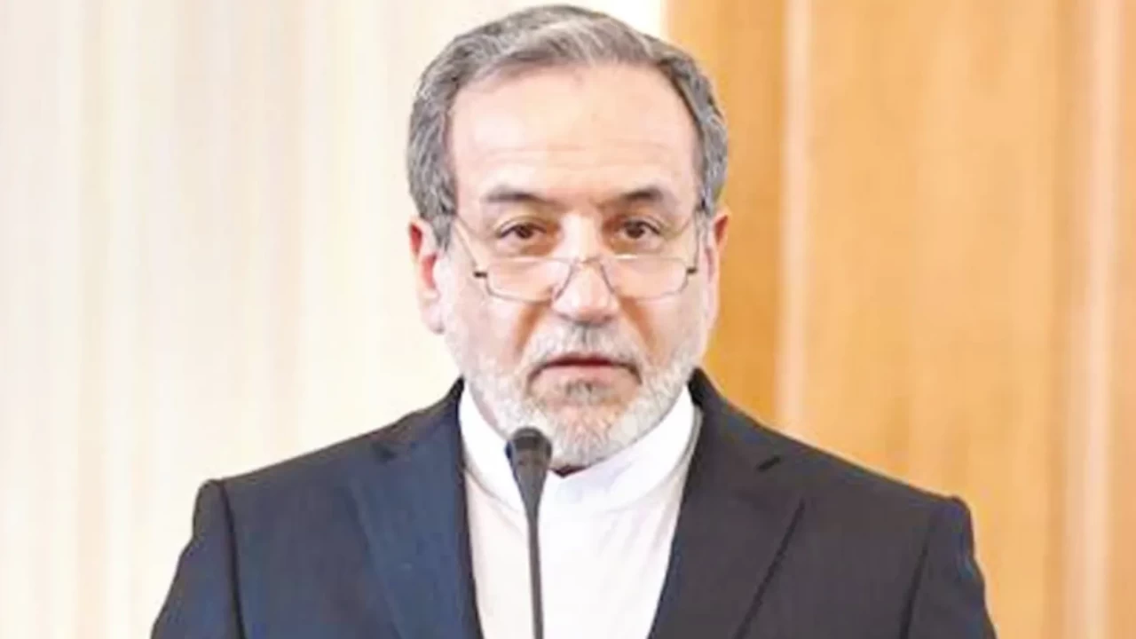 İran basını duyurdu: Arakçi'nin Umman ziyaretinin ardından tekrar Pakistan'a dönmesi planlanıyor