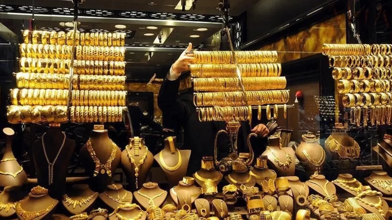 Altın fiyatları Trump'ın açıklamarıyla yükselişe geçti!