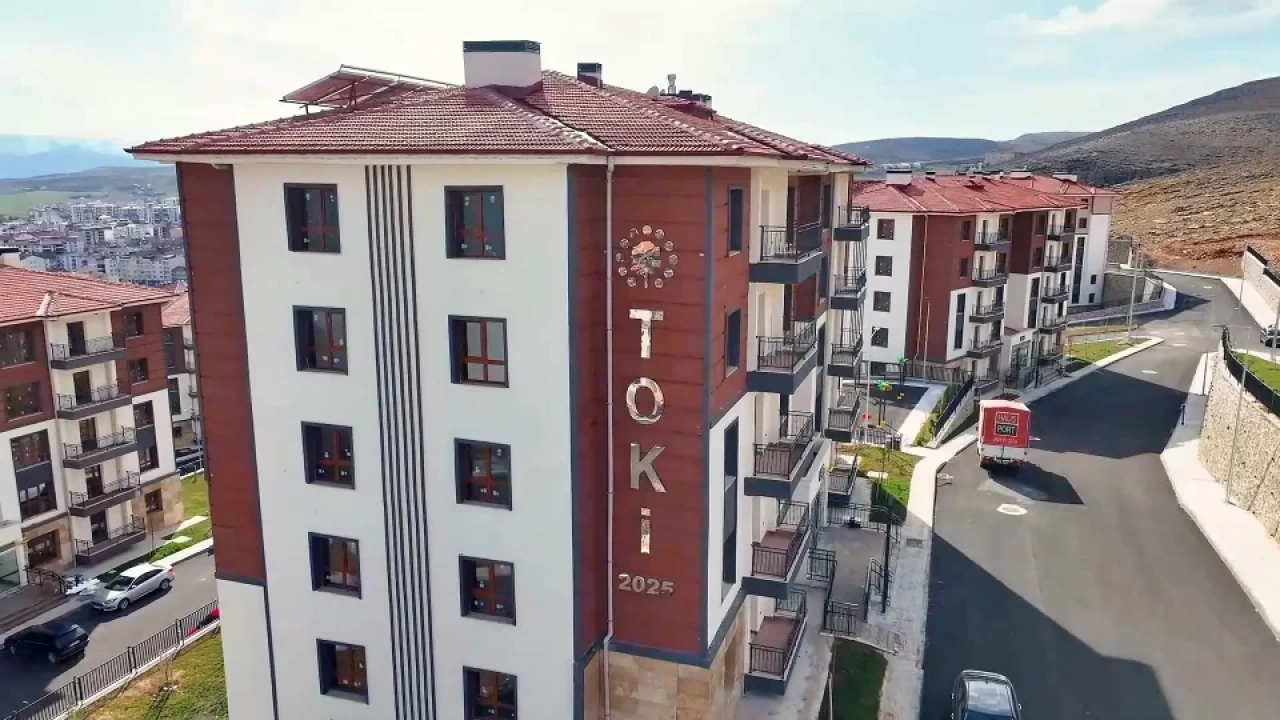 TOKİ peşinat ne kadar 2026? TOKİ peşinat ödemesi ne zaman? Taksit miktarları ve ara ödeme detayları!