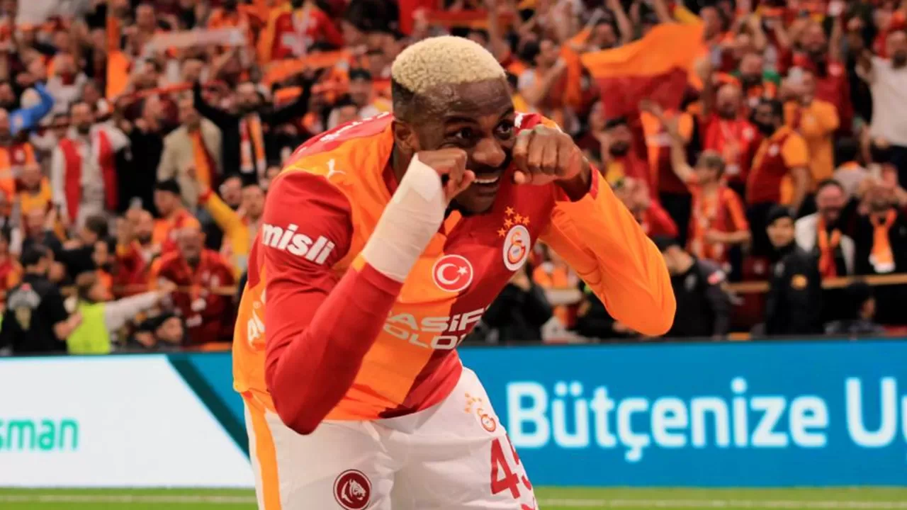 Victor Osimhen’den 20. gol: Derbide Galatasaray’ı öne taşıdı