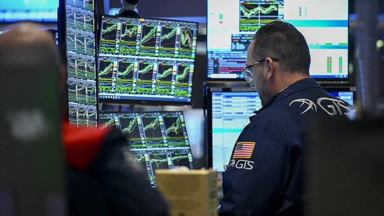 Trump’ın İran planı borsaları gerdi! Wall Street’te savaş karışıklığı