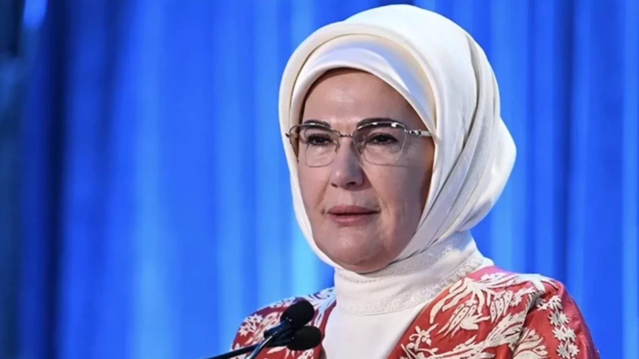 Emine Erdoğan’dan birlik mesajı: Yüreğimizi derinden yaraladı!