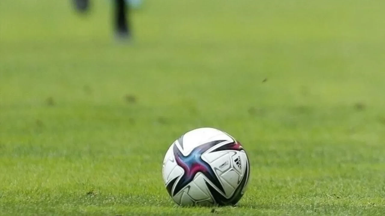 Süper Lig 32. Hafta Programı ve Maç Sonuçları! Beşiktaş, Galatasaray ve Fenerbahçe Ne Zaman Oynuyor?