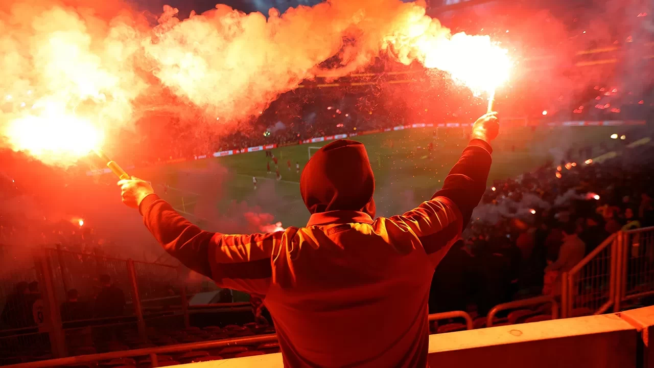 Galatasaray'ın Samsunspor maçı öncesi şampiyonluk idmanında görsel şölen!