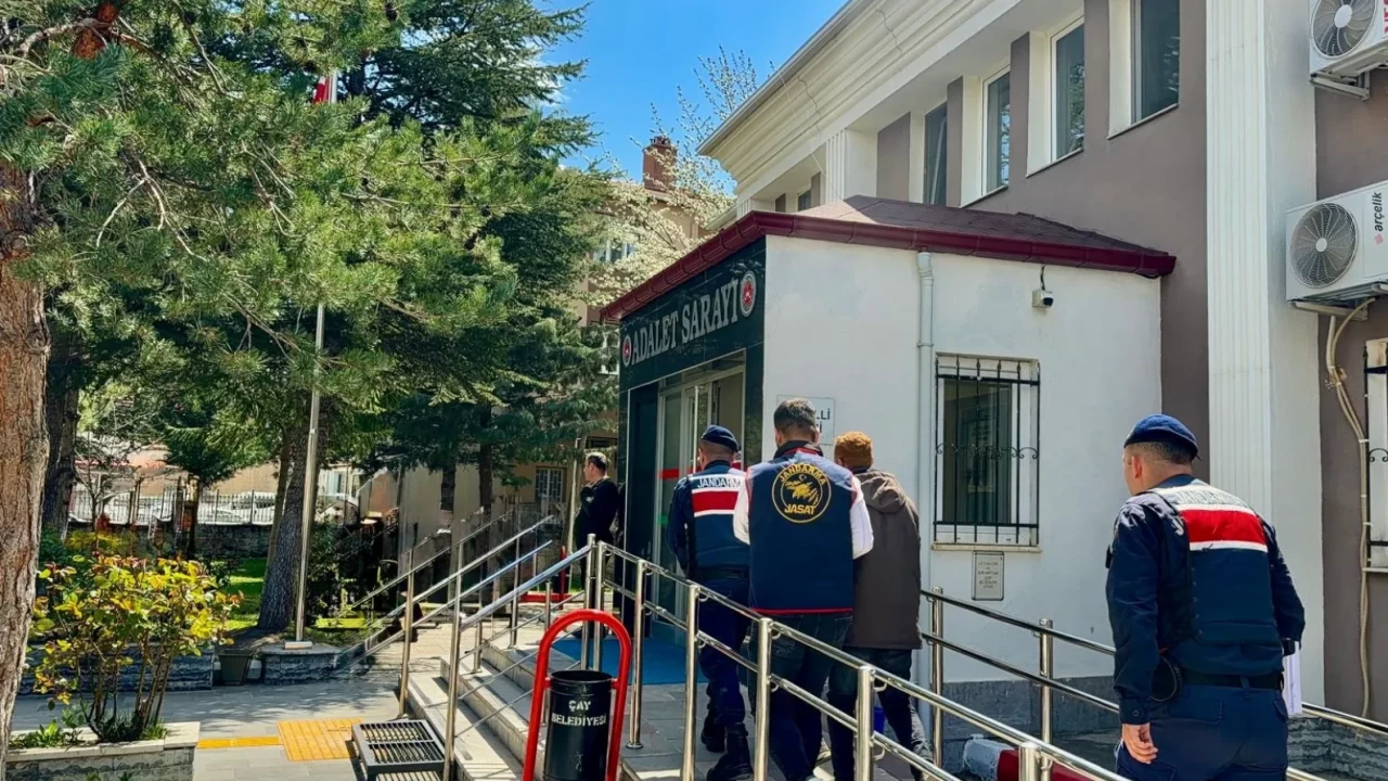 Alev Karagöz Kimdir, Nasıl Öldü? Afyonkarahisar Çay İlçesindeki  İntihar  Olayında Şok Gelişme: Katil Kim Çıktı?