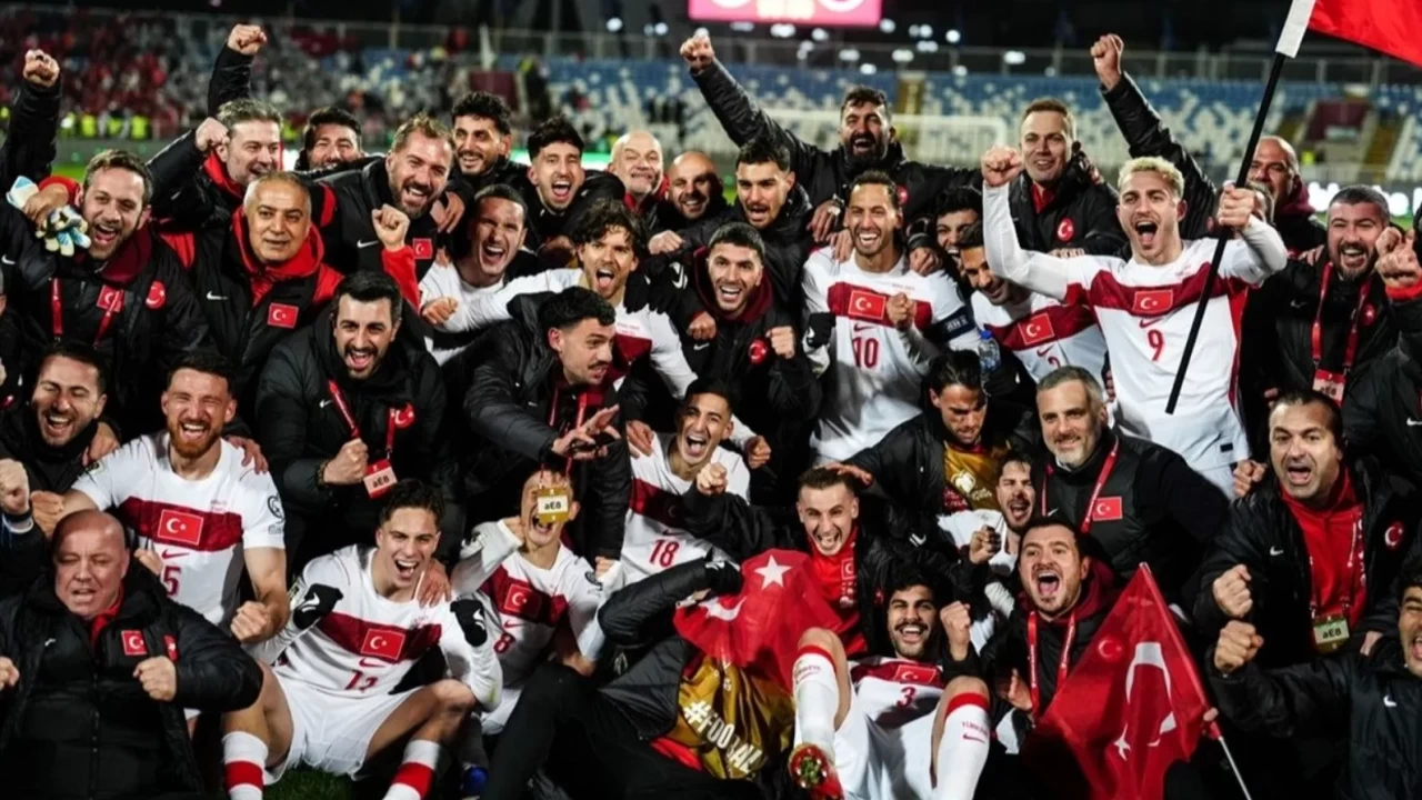 Bavulları hazırlayın, Amerika’ya gidiyoruz! Montella ve çocuklarından tarihi başarı