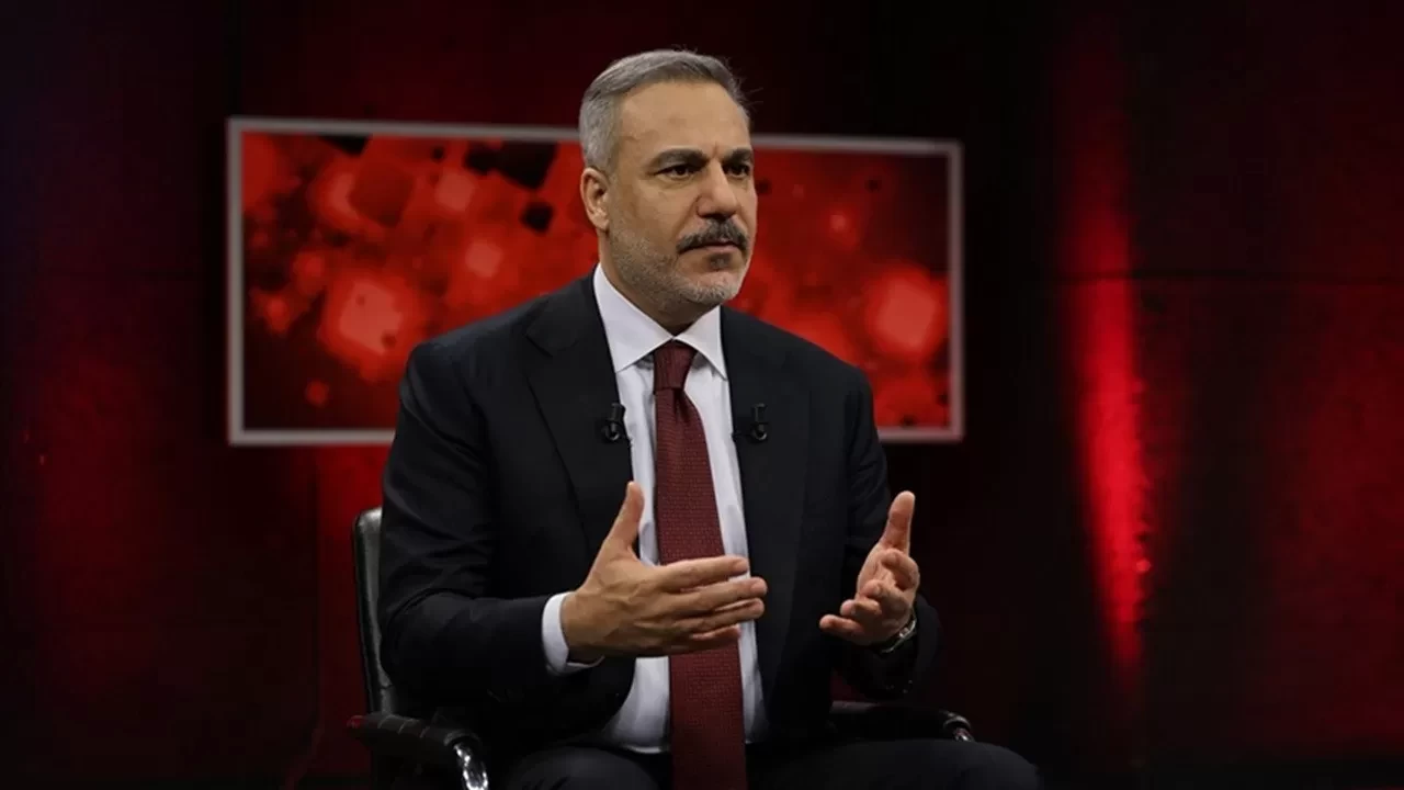 Londra’da kritik diplomasi trafiği: Bakan Fidan Oxford’dan dünyaya seslenecek!