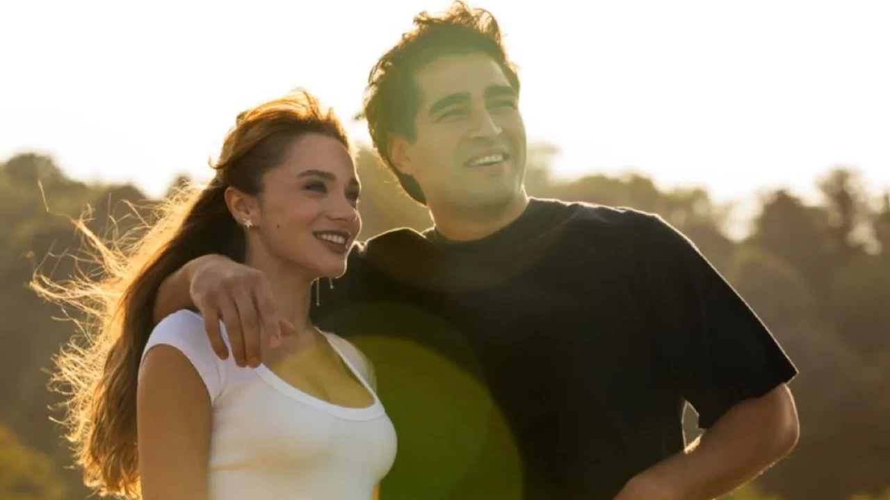 BİZE Bİ'ŞEY OLMAZ 7. BÖLÜM FULL HD İZLE! Bize Bi'şey Olmaz 1. sezon 7. bölüm nereden izlenir? Lal ve Aktan’ın aşkında büyük kırılma!