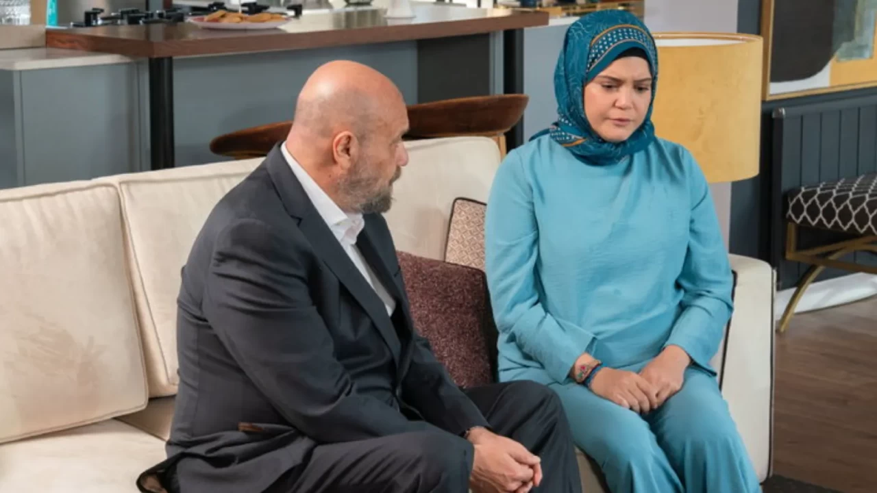 Kızılcık Şerbeti final mi yapıyor derken 5. sezon onayı geldi: Sezon finali tarihi belli oldu!