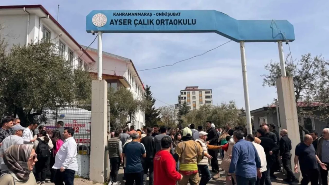 Gözyaşları İçinde Bekleyiş Sürüyor: 5 Öğrenci Yoğun Bakımda Yaşam Mücadelesi Veriyor! İşte Valilikten Gelen Açıklama